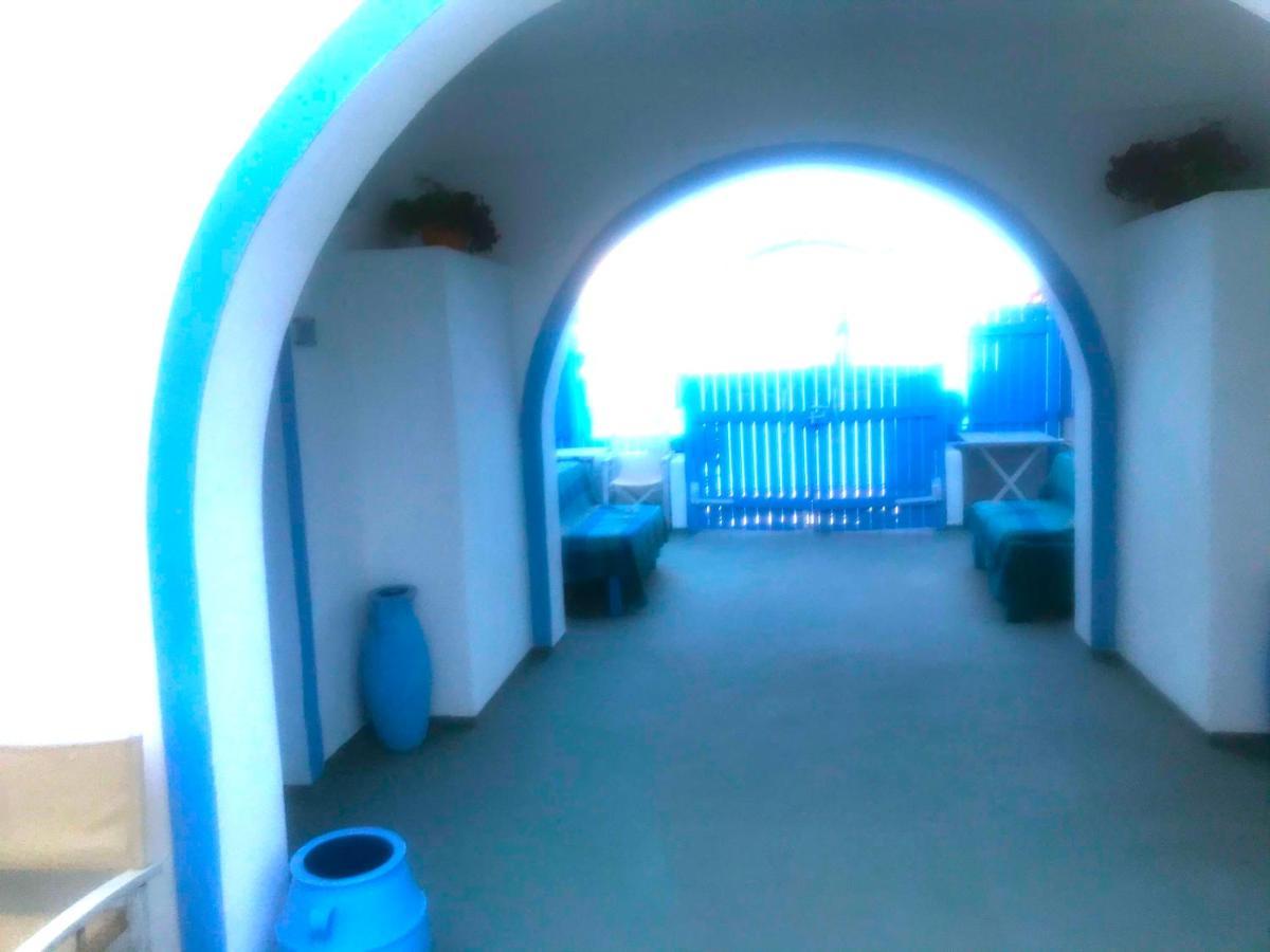Amelie Hotel Santorini (Adults Only) Perissa  Exterior photo