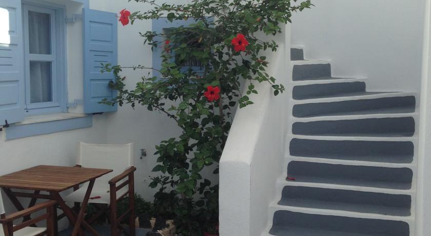 Amelie Hotel Santorini (Adults Only) Perissa  Exterior photo