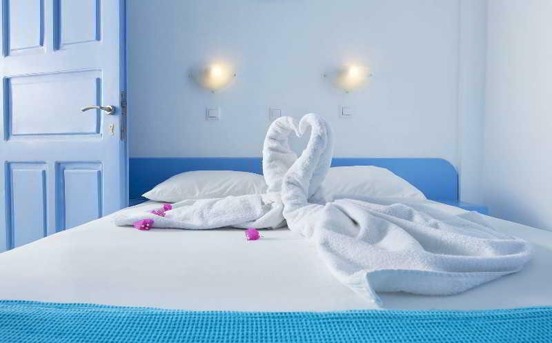 Amelie Hotel Santorini (Adults Only) Perissa  Exterior photo